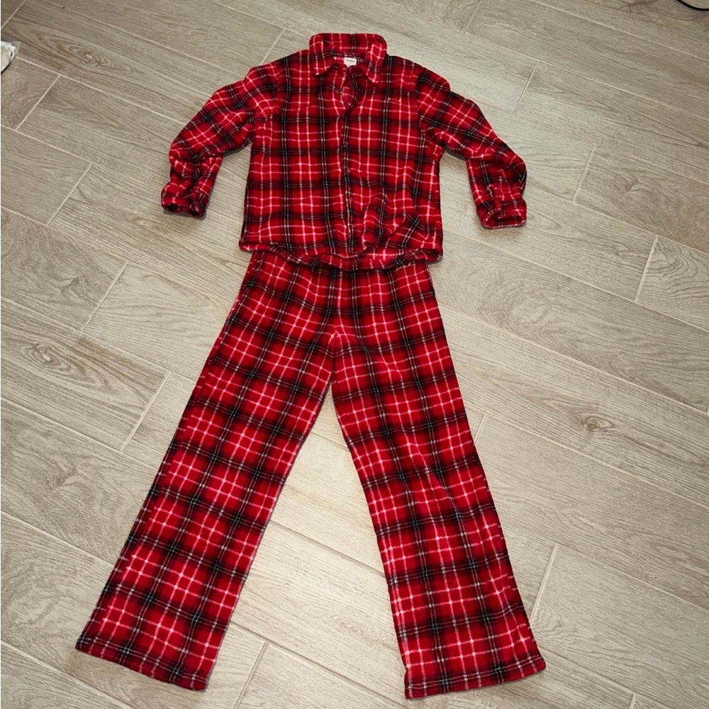 PINK Victoria's Secret Red Plaid Plush Fleece Pajama Set